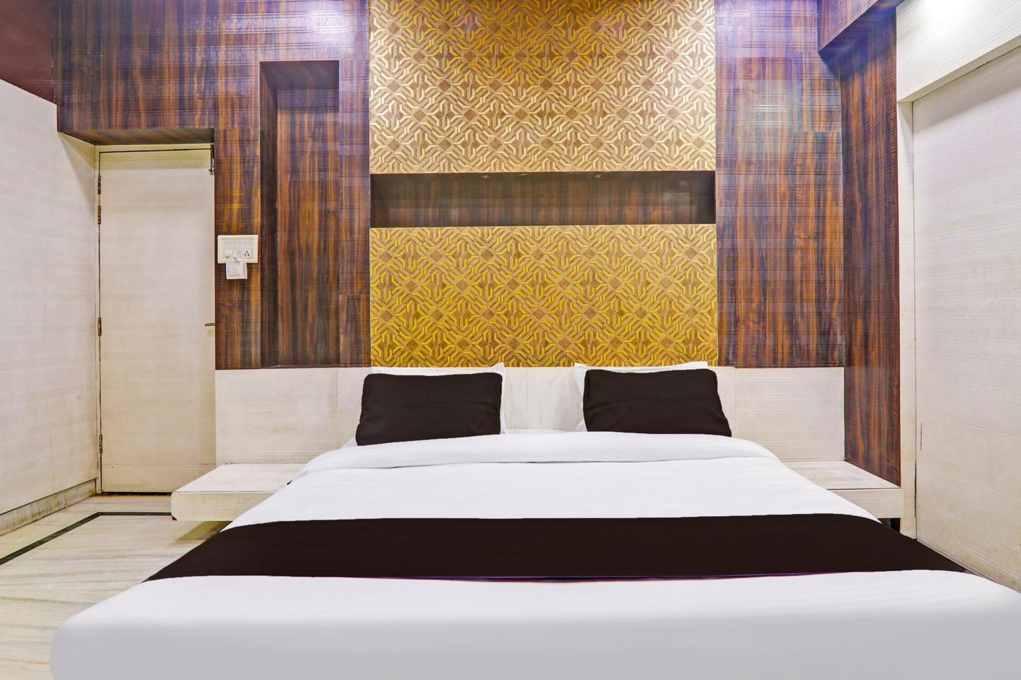 Hotel O S&R Haven Bhairaun Ghat Екстер'єр фото